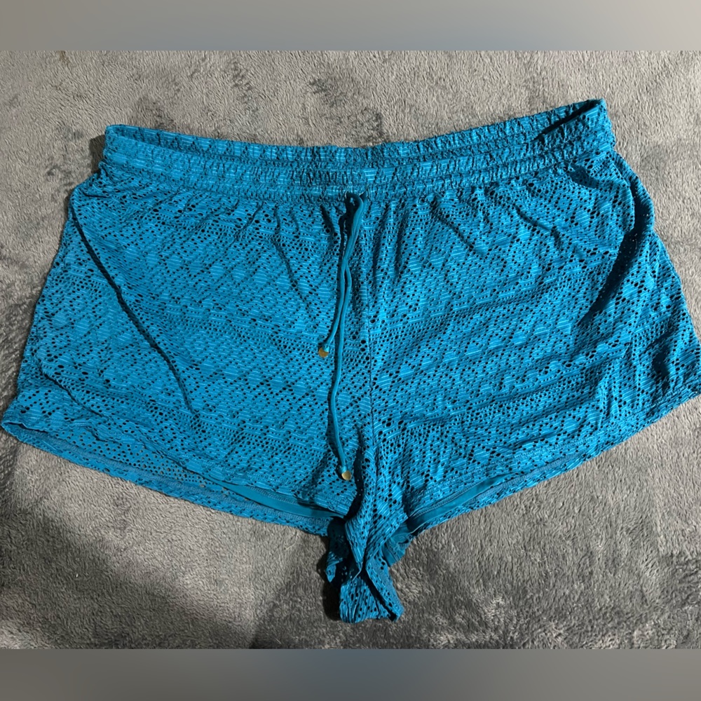 Swim by Cacique